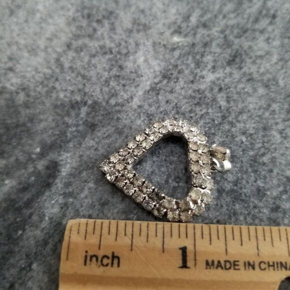 Vintage Rhinestone Heart Shaped Pendant, Silver Tone, Elegant, Estate - Picture 4 of 6